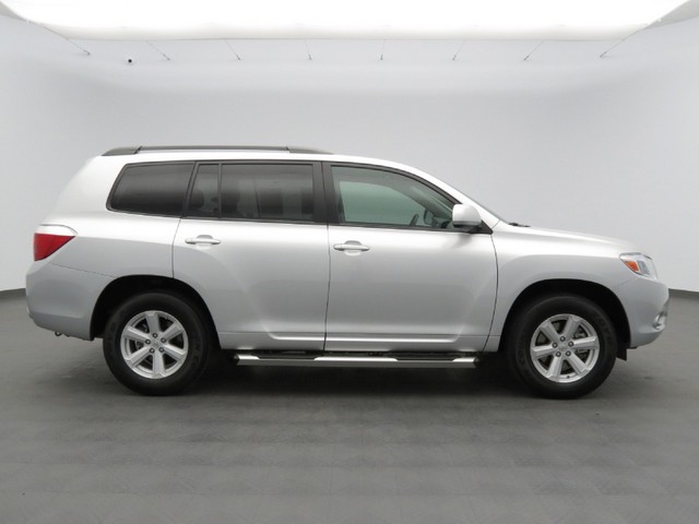 Toyota Highlander 2010 photo 3