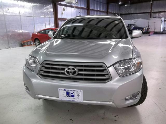 Toyota Highlander 2010 photo 3