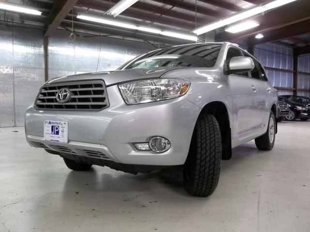 Toyota Highlander 2010 photo 4