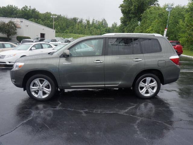 Toyota Highlander 2010 photo 2