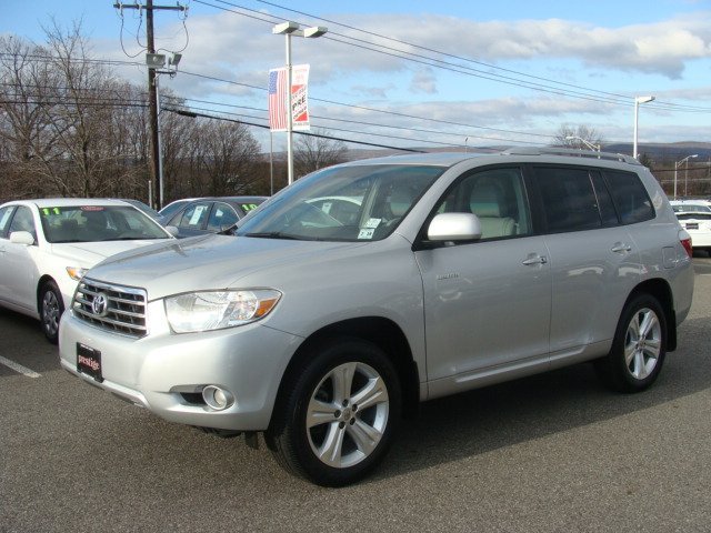 Toyota Highlander 2010 photo 2