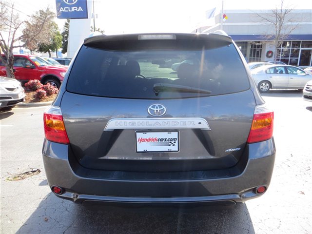 Toyota Highlander 2010 photo 5