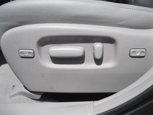 Toyota Highlander 2010 photo 12