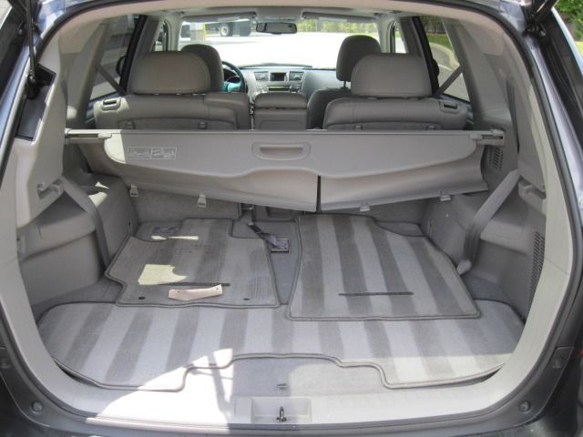 Toyota Highlander 2010 photo 26