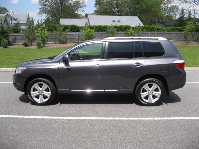 Toyota Highlander 2010 photo 34