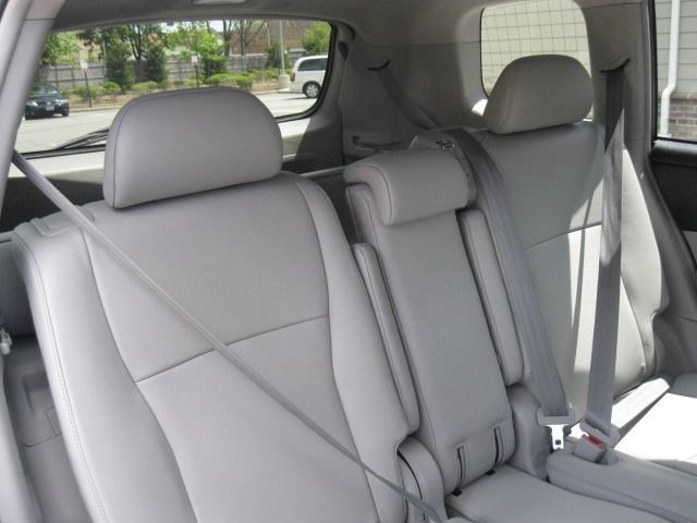 Toyota Highlander 2010 photo 36