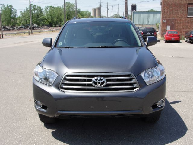 Toyota Highlander 2010 photo 23