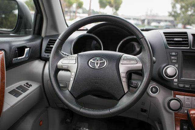 Toyota Highlander 2010 photo 5