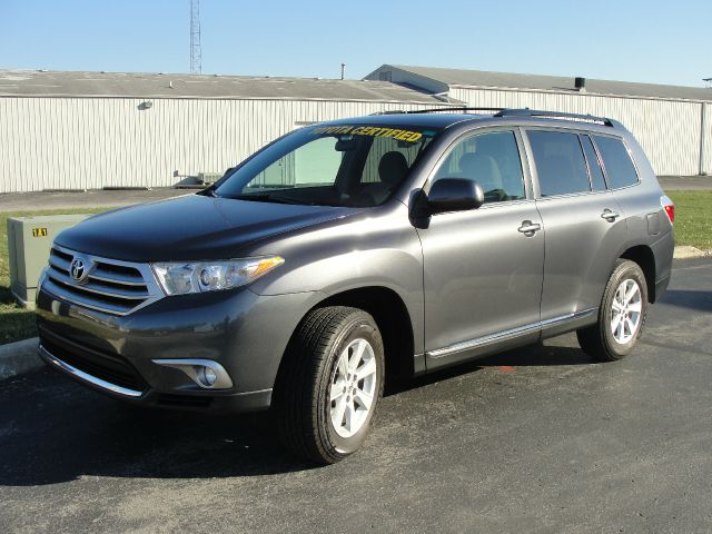 Toyota Highlander 2011 photo 2