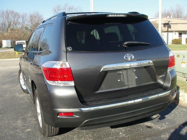 Toyota Highlander 2011 photo 4