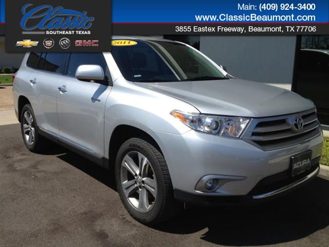 Toyota Highlander 2011 photo 1