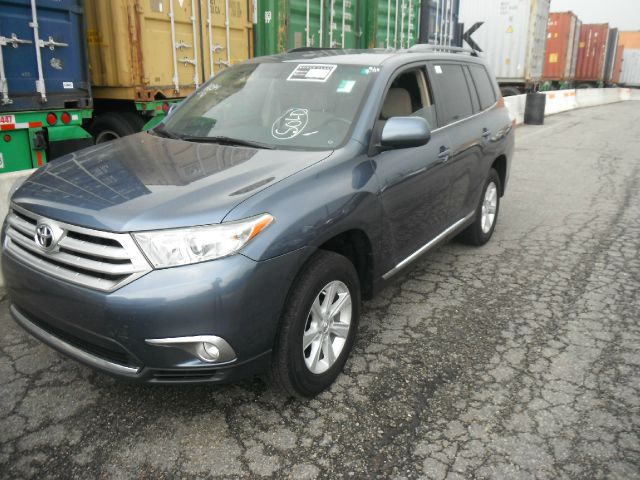 Toyota Highlander 2011 photo 4