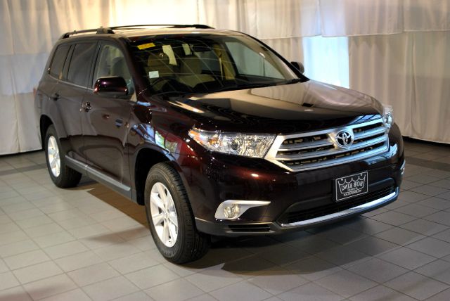 Toyota Highlander 2011 photo 4