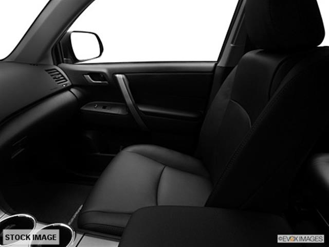 Toyota Highlander 2011 photo 3