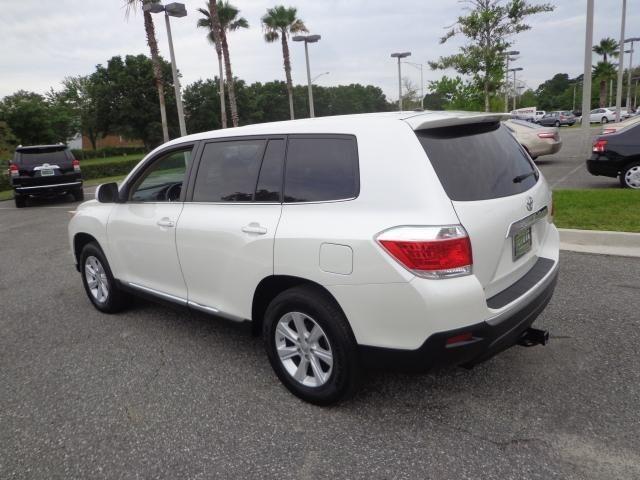 Toyota Highlander 2011 photo 3