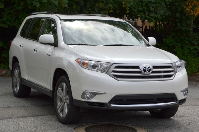 Toyota Highlander 2011 photo 3