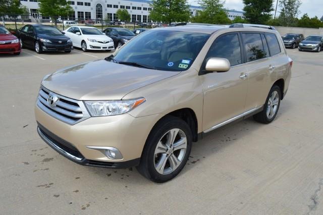 Toyota Highlander 2011 photo 26