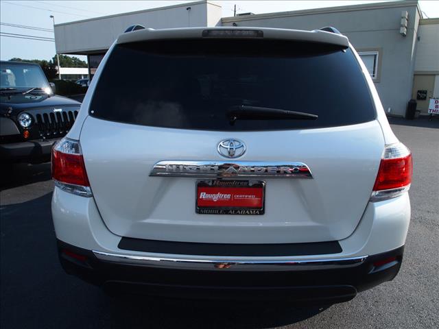 Toyota Highlander 2012 photo 2