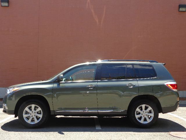 Toyota Highlander 2012 photo 3