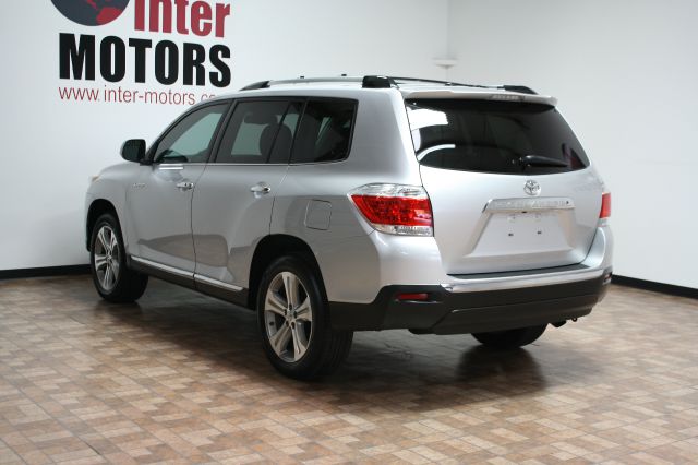 Toyota Highlander 2012 photo 55