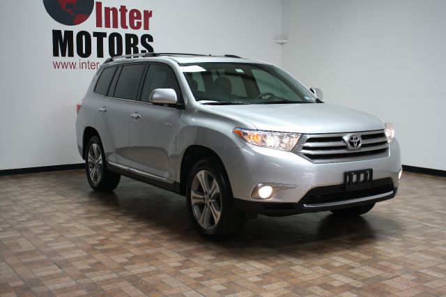 Toyota Highlander 2012 photo 60