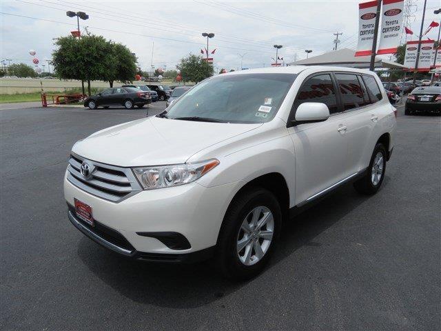 Toyota Highlander 2012 photo 3