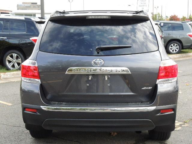 Toyota Highlander 2013 photo 4