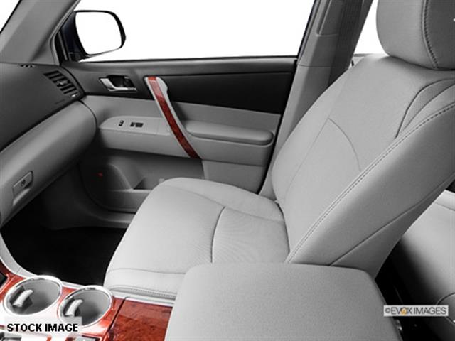 Toyota Highlander 2013 photo 3