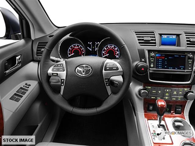 Toyota Highlander 2013 photo 7