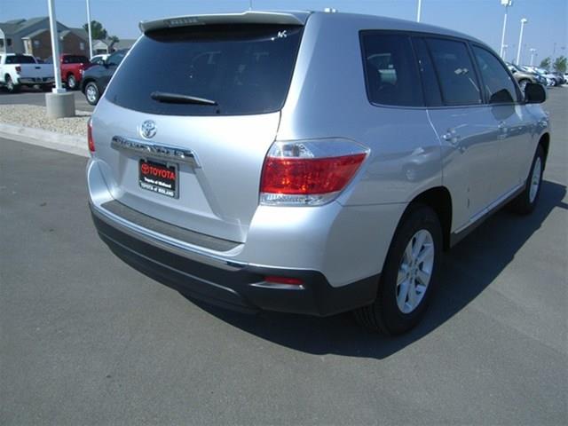 Toyota Highlander 2013 photo 2