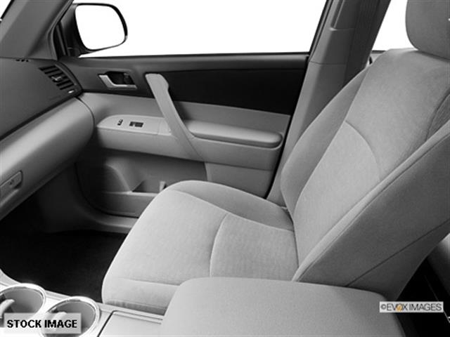 Toyota Highlander 2013 photo 4