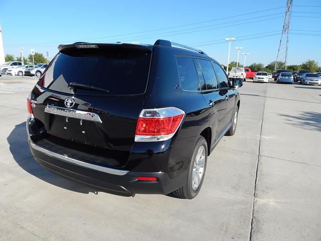 Toyota Highlander 2013 photo 2