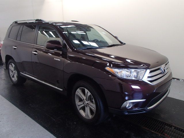 Toyota Highlander 2013 photo 2