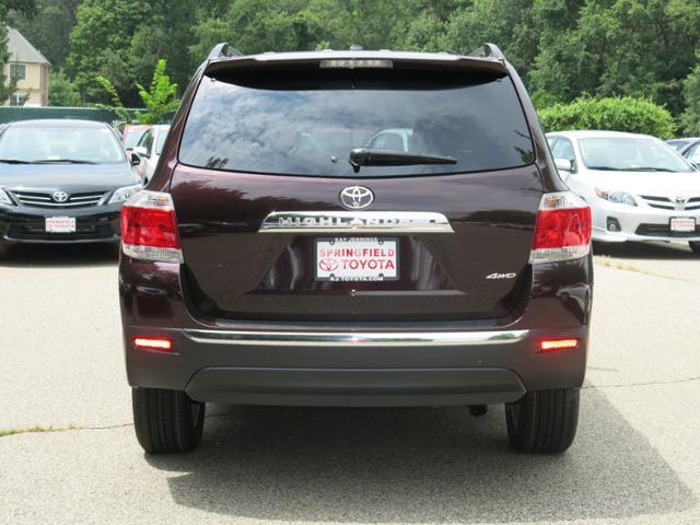 Toyota Highlander SLT 25 SUV