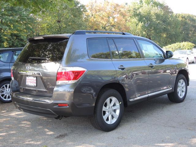 Toyota Highlander 2013 photo 1