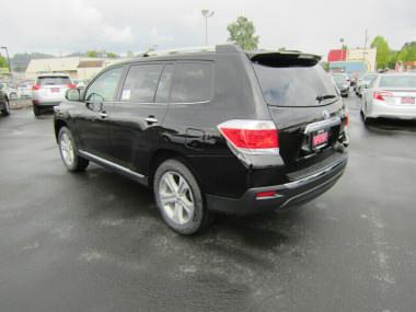 Toyota Highlander 2013 photo 11