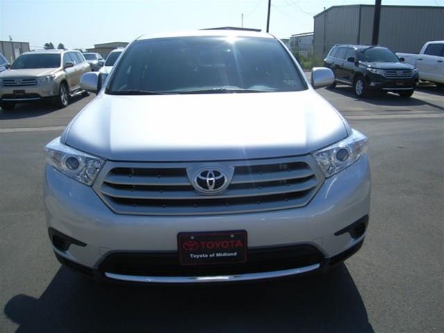 Toyota Highlander 2013 photo 1