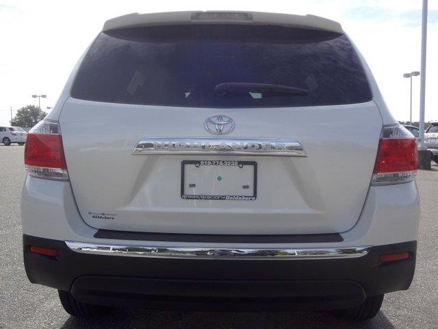 Toyota Highlander XLE AWD Van SUV