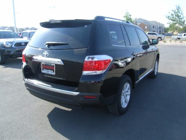 Toyota Highlander 2013 photo 4