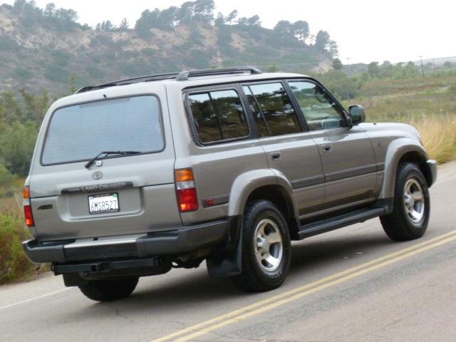 Toyota Land Cruiser 1997 photo 2