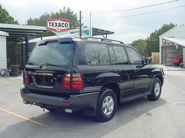 Toyota Land Cruiser Unknown Sport Utility