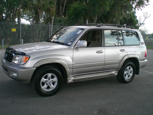 Toyota Land Cruiser Unknown Sport Utility