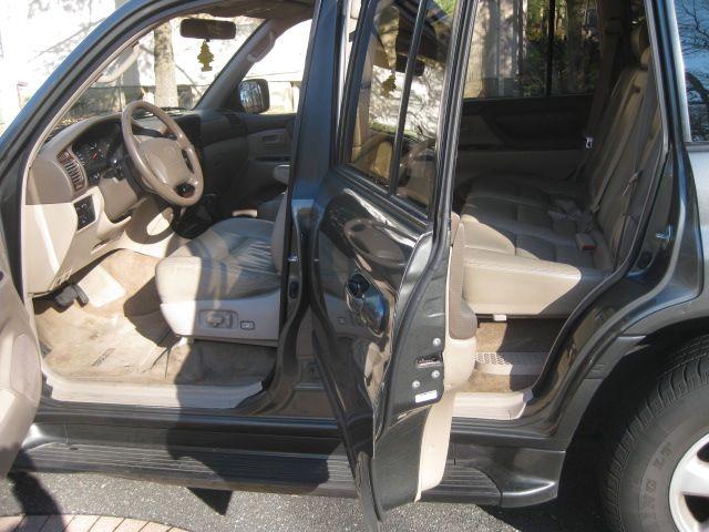 Toyota Land Cruiser 2000 photo 5