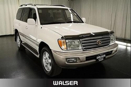 Toyota Land Cruiser 2004 photo 1