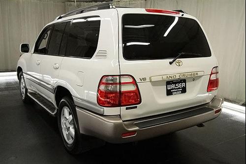 Toyota Land Cruiser 2004 photo 5