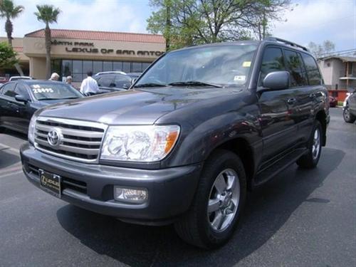 Toyota Land Cruiser Ram 3500 Diesel 2-WD Other