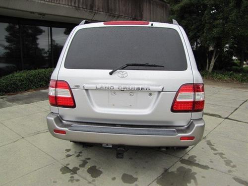 Toyota Land Cruiser 2006 photo 3