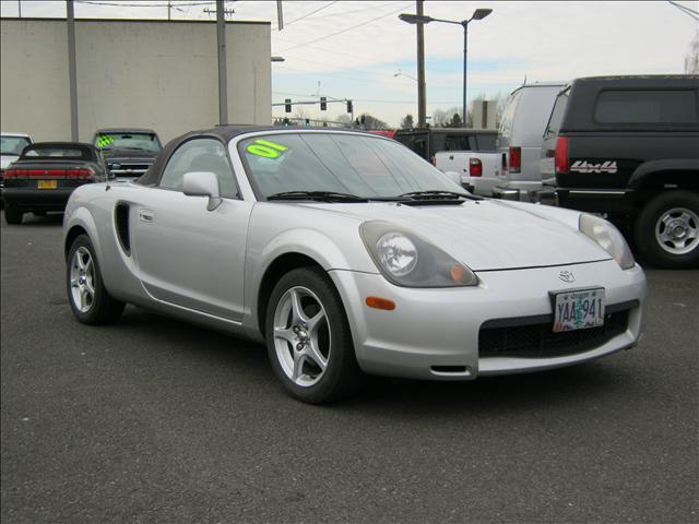 Toyota MR2 Spyder 2001 photo 1