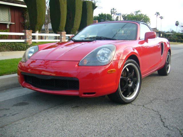 Toyota MR2 Spyder Base Convertible