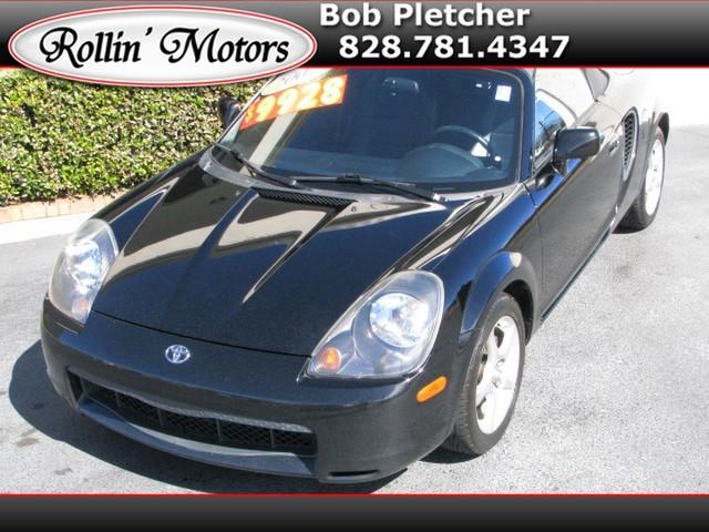 Toyota MR2 Spyder 2002 photo 2